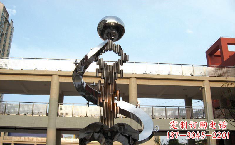 内江校园不锈钢抽象钥匙和书籍雕塑