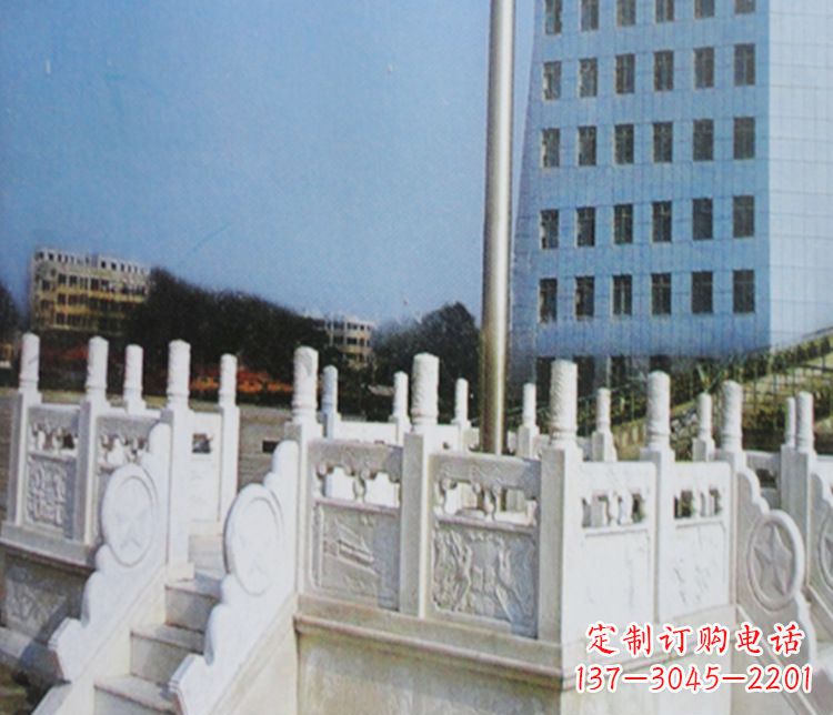 内江校园汉白玉升旗台景观石雕