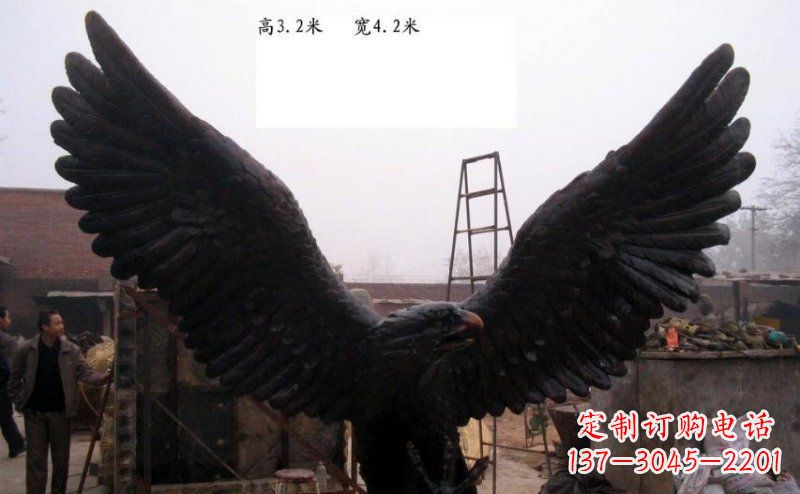 内江雄鹰展翅老鹰铜雕