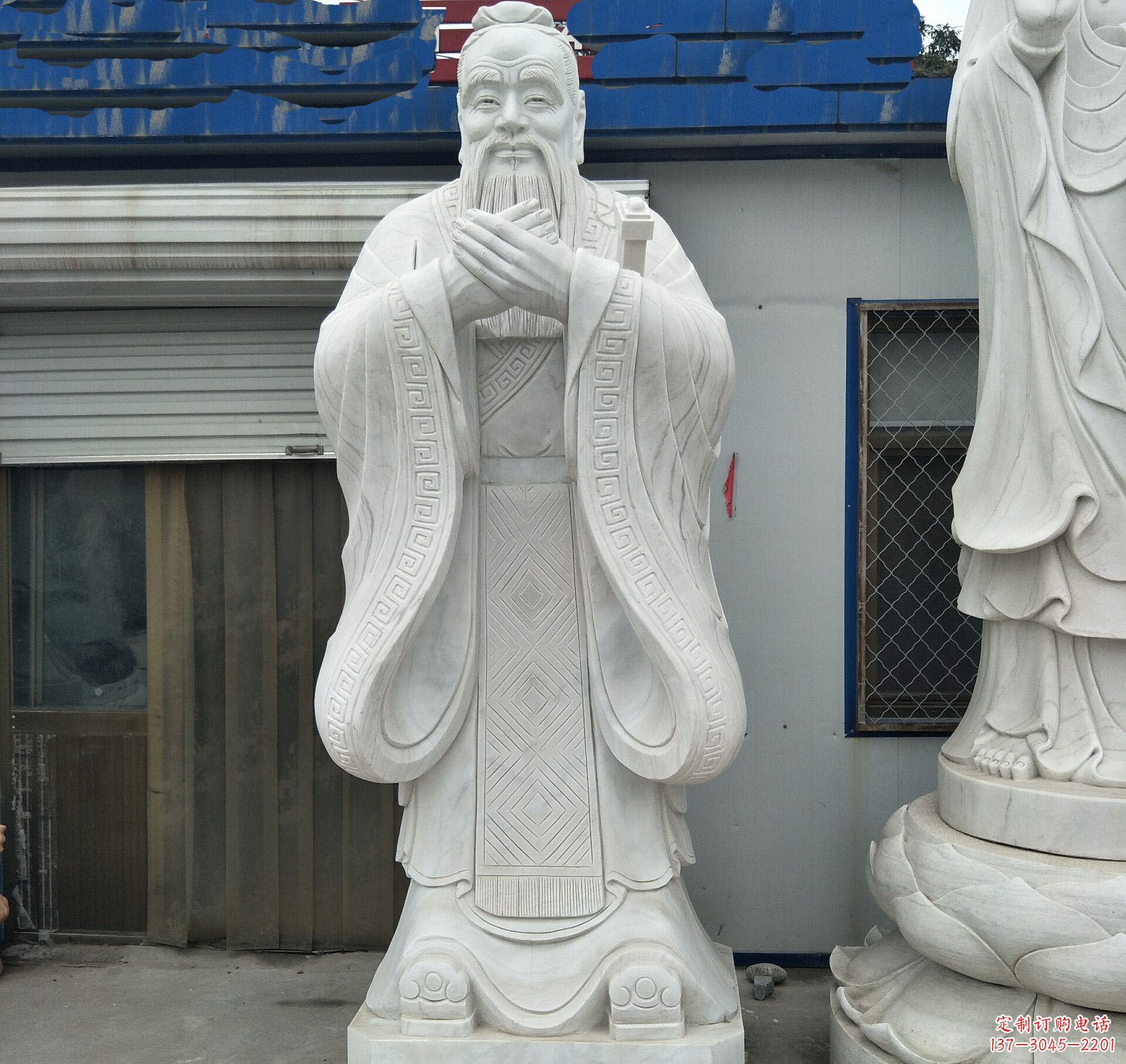 内江学校礼仪孔子石雕