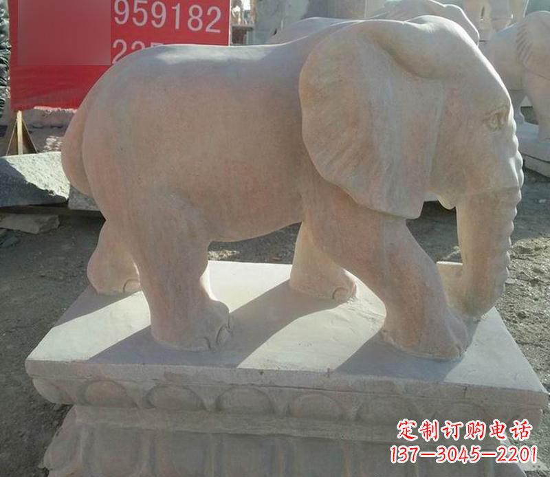内江园林晚霞红大象雕塑
