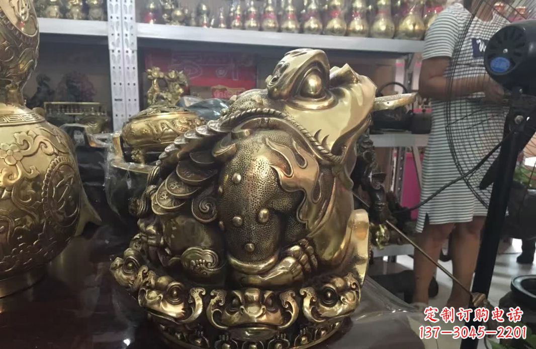 内江招财金蟾动物铜雕