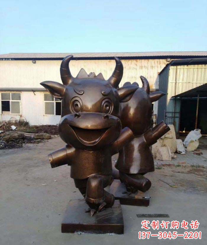 内江招财牛玻璃钢仿铜动物雕塑