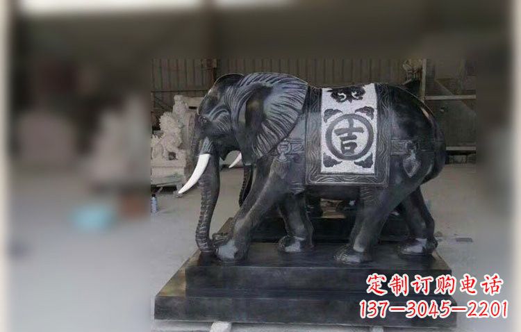 内江中国黑石材大象雕塑