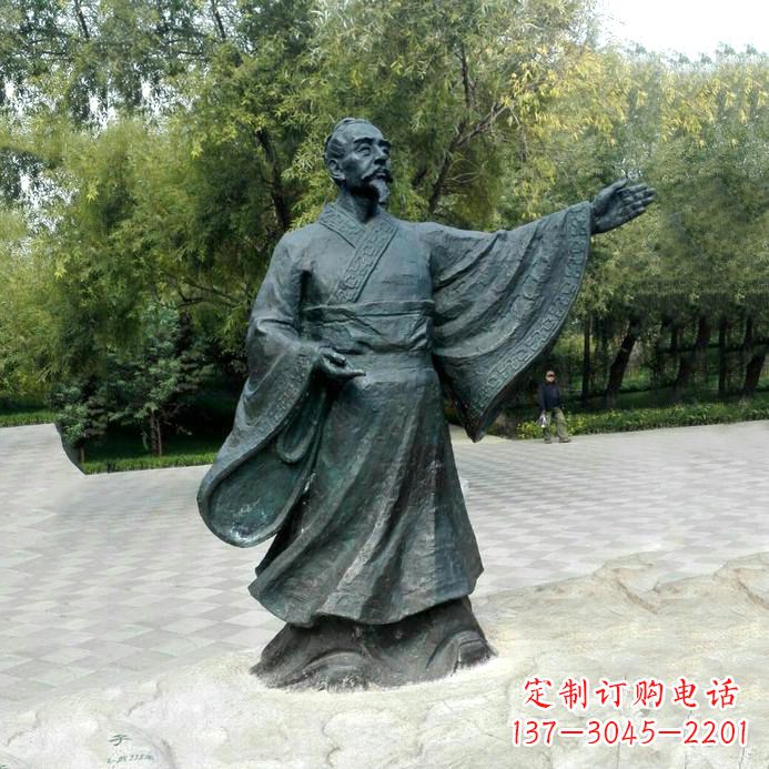 内江中国历史名人战国时期儒家学派的代表人物荀子铜雕像