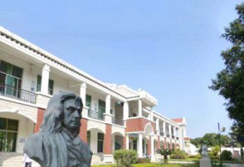内江校园名人牛顿石雕头像