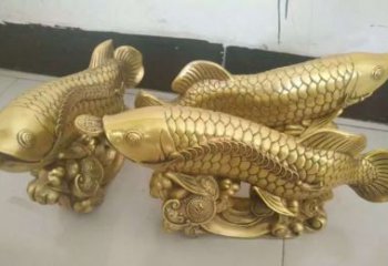 内江招财金龙鱼雕塑 