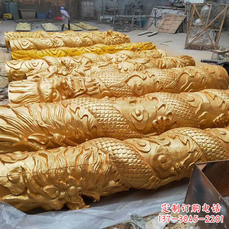 内江铸铜龙柱