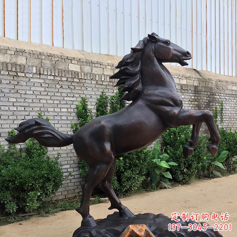 内江铸铜马儿雕塑