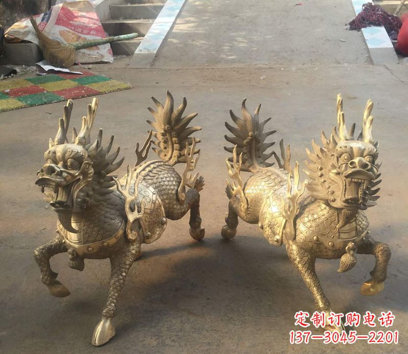 内江铸铜麒麟雕塑 (2)