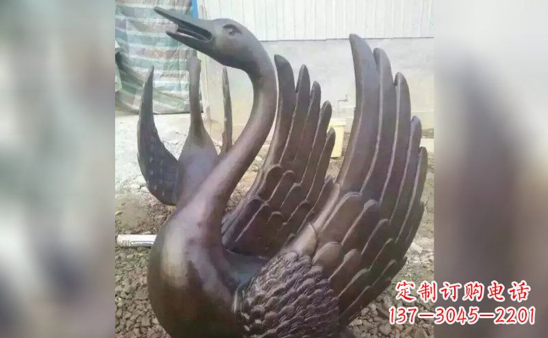 内江铸铜天鹅铜雕