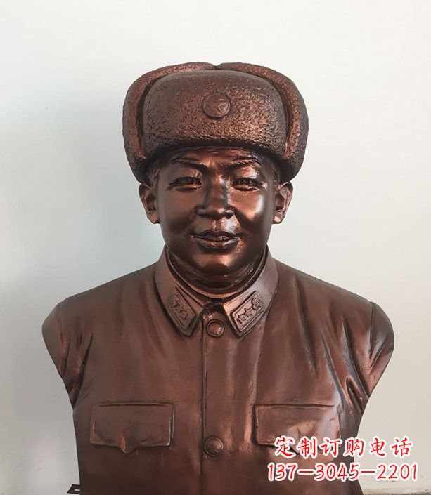 内江紫铜雷锋半身像