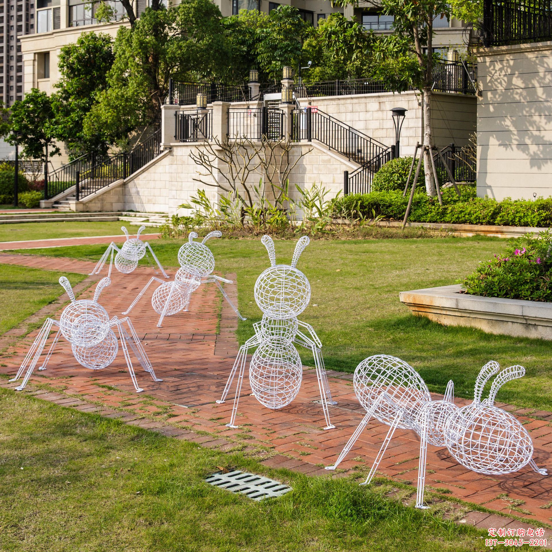 内江蚂蚁雕塑-户外公园大型不锈钢镂空蚂蚁雕塑